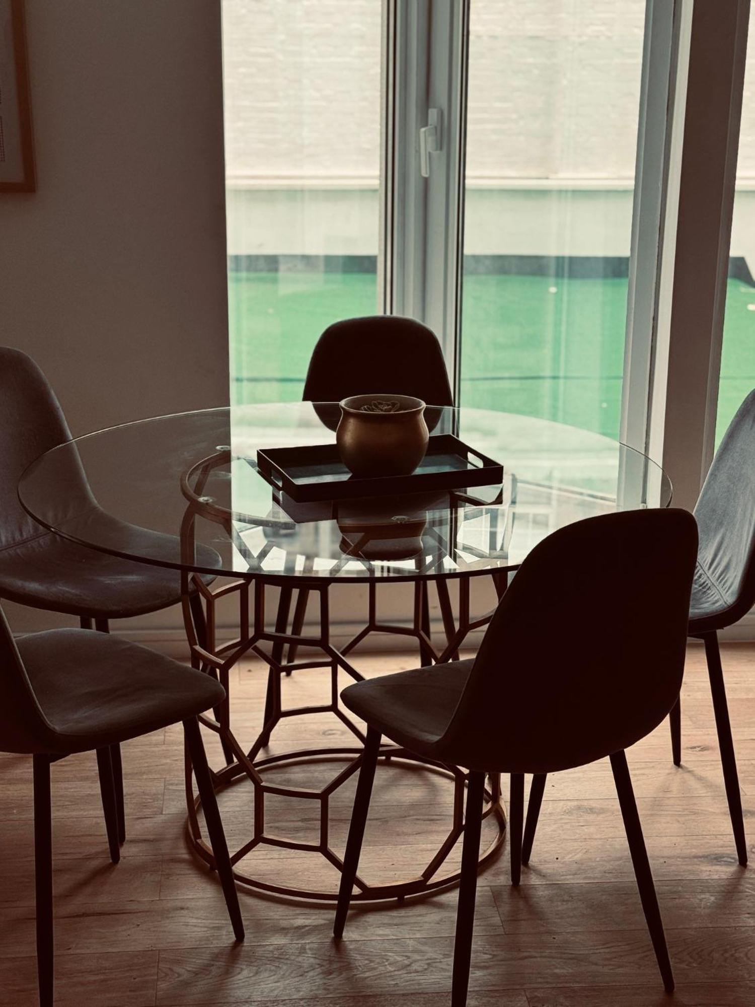 Brand New Spacious 3 Bed With Terrace In Shoreditch *